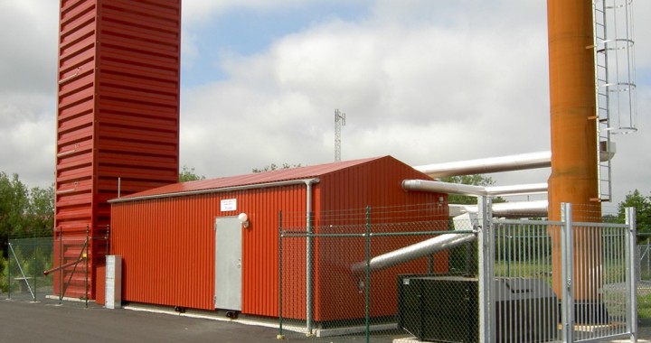 Kungälv Energi AB, Kode. Pelletspanna i container komplett med pelletssilo samt skorsten. 500 kW, pellets